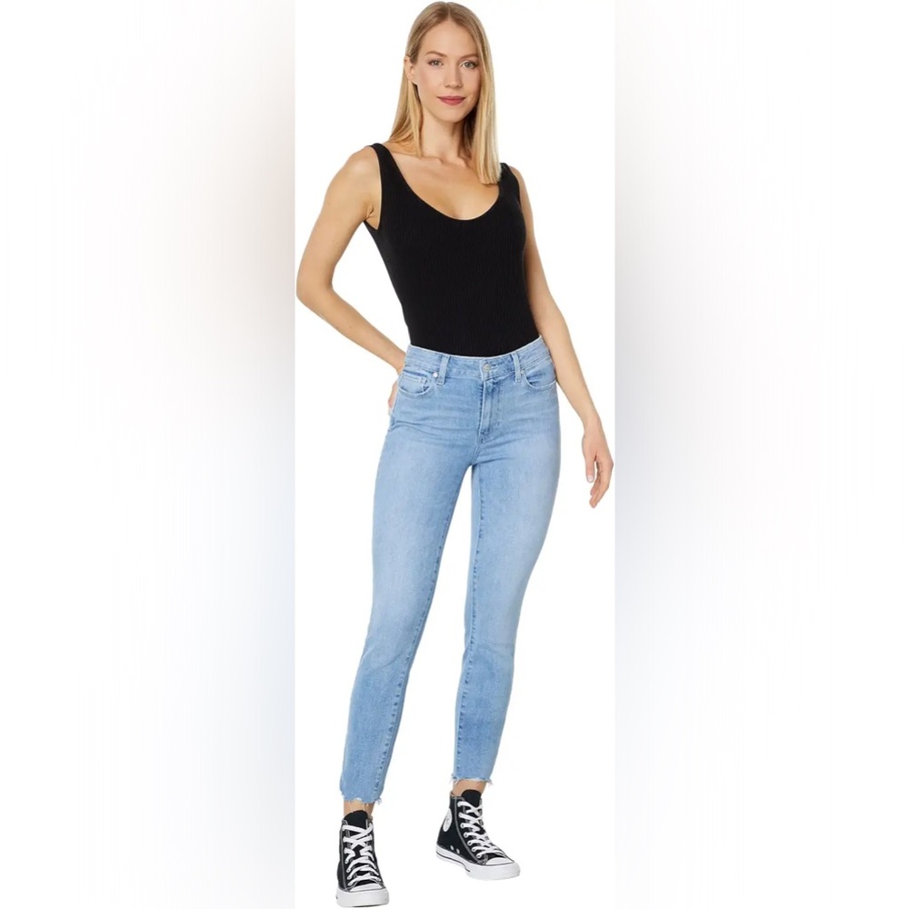 NWT PAIGE Hoxton High-rise Crop in Dovetail w/ Rowdy Hem